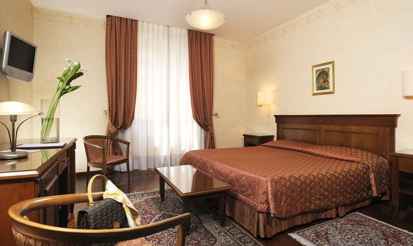 Standard quadruple room Torino Hotel Rome