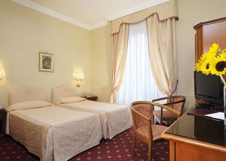 Habitación doble estándar Hotel Torino Roma Habitación doble estándar Hotel Torino Roma