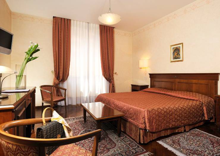 Habitación triple estándar Hotel Torino Roma Habitación triple estándar Hotel Torino Roma