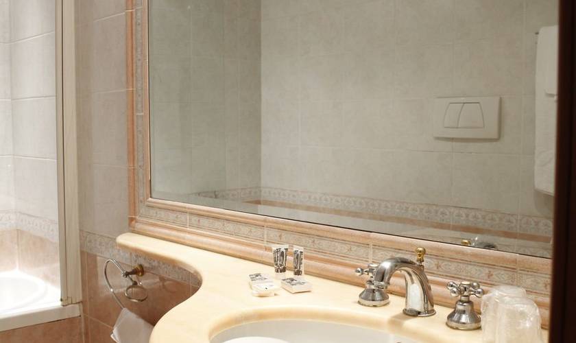 Chambre simple Hôtel Torino Rome Chambre simple Hôtel Torino Rome